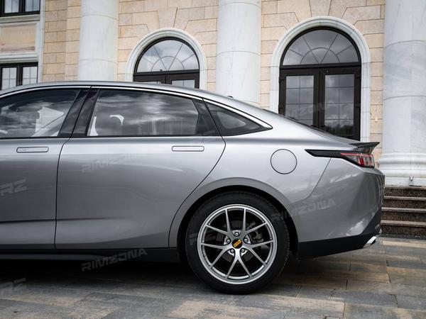 CHANGAN LAMORE НА ЛИТЫХ ДИСКАХ В СТИЛЕ BBS PERFORMANCE DESIGN R18 - Фото № 4
