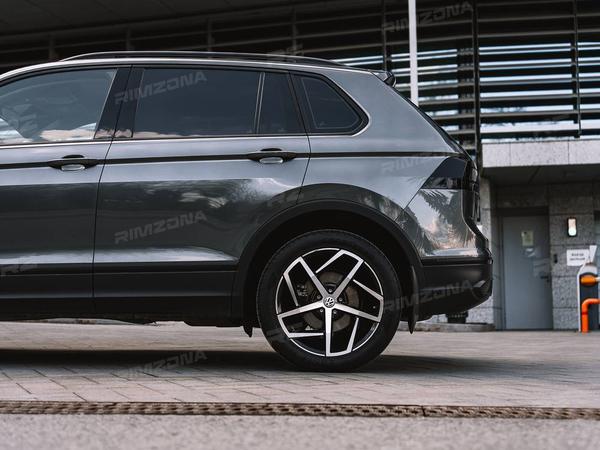 VOLKSWAGEN TIGUAN НА ЛИТЫХ ДИСКАХ В СТИЛЕ VOLKSWAGEN DALLAS R19 - Фото № 2
