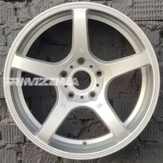 Литой диск Prodrive GC-05f R17 8J 5x114.3 ET35 dia 73.1