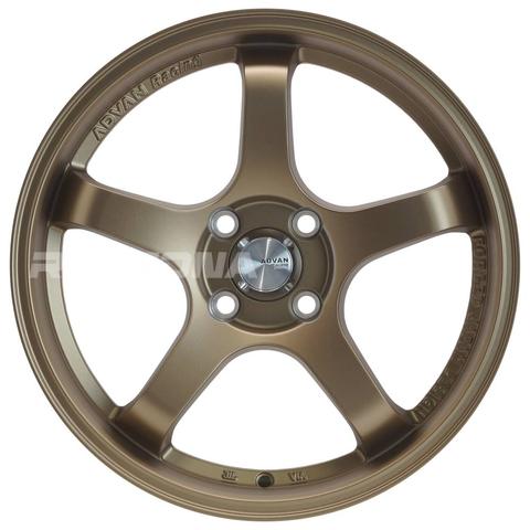 Литой диск ADVAN GT R17 7.5J 5x114.3 ET35 dia 73.1