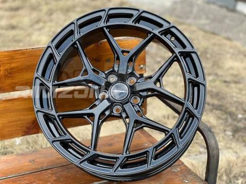 Литой диск В СТИЛЕ VOSSEN BLI2511 R19 8.5J 5x112 ET40 dia 66.6