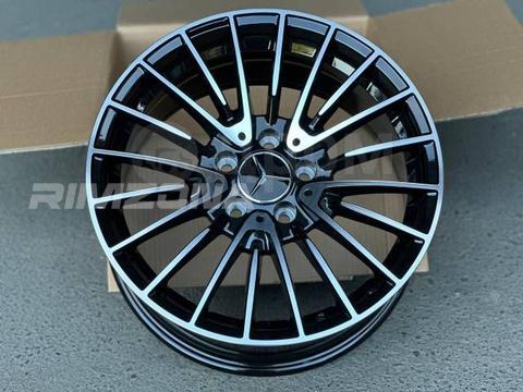Литой диск В стиле Mercedes BLI2932 R17 8J 5x112 ET35 dia 66.6