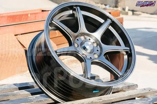 Литой диск ADVAN T7 R17 8J 5x114.3 ET35 dia 73.1