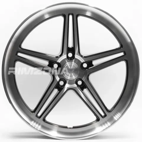 Литой диск В СТИЛЕ VOSSEN LC102 R18 8J 5x114.3 ET35 dia 73.1