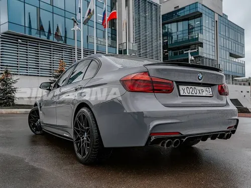 Литой диск В стиле BMW 666M Style R19 8.5J 5x120 ET35 dia 72.6 - Фото вживую на авто №2