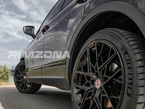 Литой диск HRE FF10 R20 9J 5x108 ET35 dia 73.1 - Фото вживую на авто №8