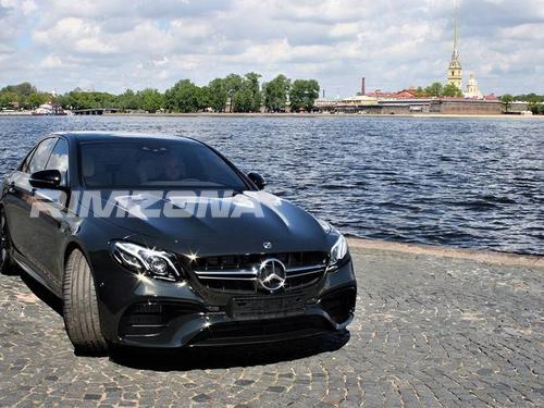 Литой диск В стиле Mercedes AMG 7 Double Spoke R19 8.5J 5x112 ET38 dia 66.6 - Фото вживую на авто №2