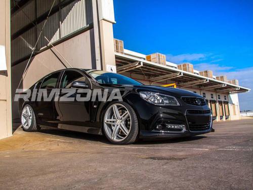 Литой диск В СТИЛЕ VOSSEN CV5 R17 7.5J 5x114.3 ET35 dia 73.1 - Фото вживую на авто №3