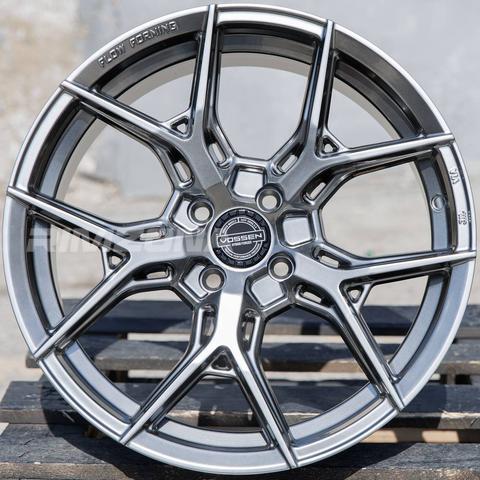 Литой диск В СТИЛЕ VOSSEN HF-5 R17 7.5J 5x114.3 ET35 dia 73.1