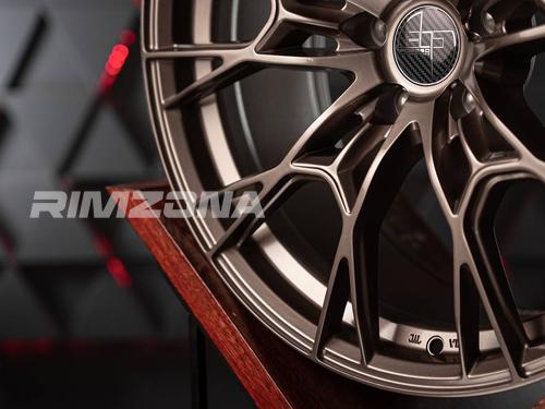 Литой диск RZ XL6002 R19 8.5J 5x114.3 ET35 dia 73.1 - Фото вживую №8