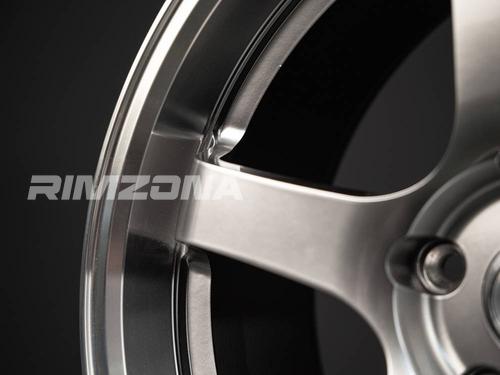 Литой диск ADVAN GT R18 9.5J 5x112 ET40 dia 66.6 - Фото вживую №5