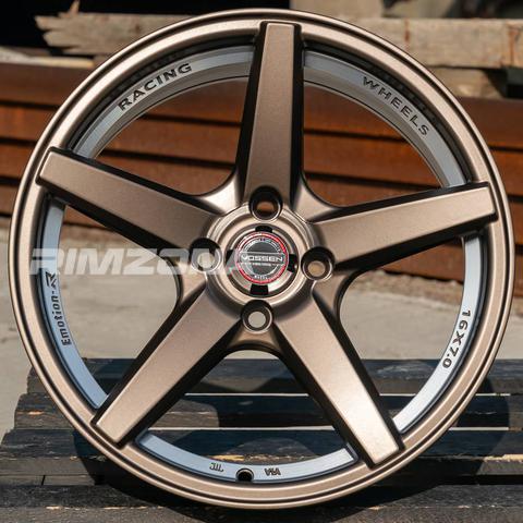 Литой диск В СТИЛЕ VOSSEN VPS303 R16 7J 4x100 ET30 dia 73.1