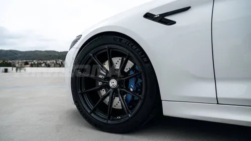 Литой диск HRE P104 R18 8J 5x108 ET35 dia 73.1 - Фото вживую на авто №4