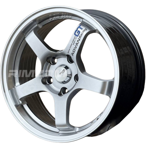 Литой диск ADVAN GT R16 7J 5x114.3 ET38 dia 73.1
