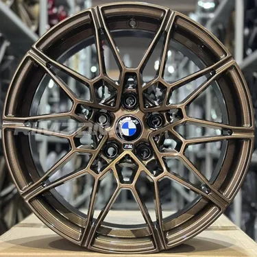 Литой диск В стиле BMW 826M Style R19 8.5/9.5J 5x112 ET25/35 dia 66.6