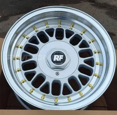 Литой диск ROTIFORM Lhr R15 8J 4x100/4x114.3 ET20 dia 73.1